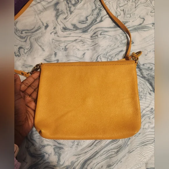 Hotter Crossbody Purse - Picture 4 of 7